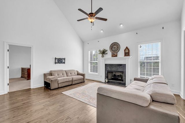 109 Saranac Trl, Hendersonville, TN 37075