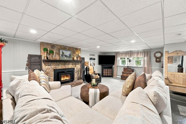 62 Lawrence Rd, Randolph Twp., NJ 07869