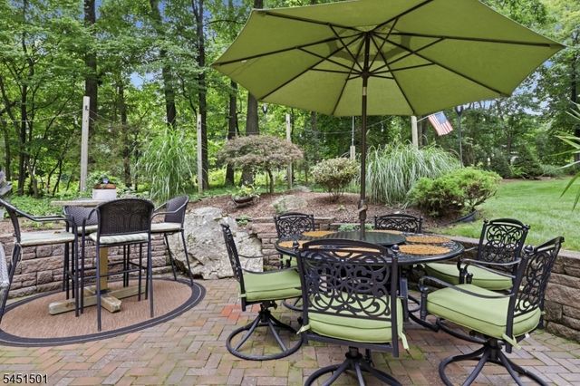 62 Lawrence Rd, Randolph Twp., NJ 07869
