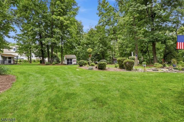 62 Lawrence Rd, Randolph Twp., NJ 07869