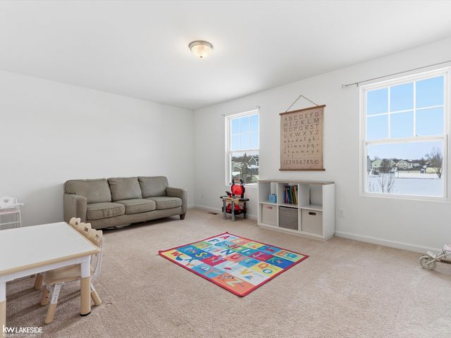 32170 Bradford Street, New Haven, MI 48048