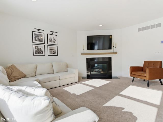 32170 Bradford Street, New Haven, MI 48048