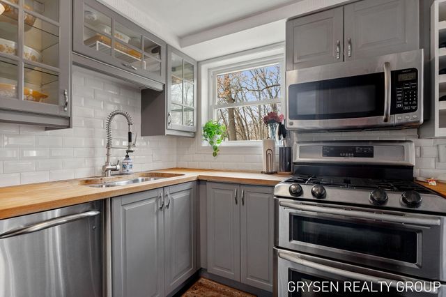 3631 Minnie Avenue Sw, City Of Wyoming, MI 49519