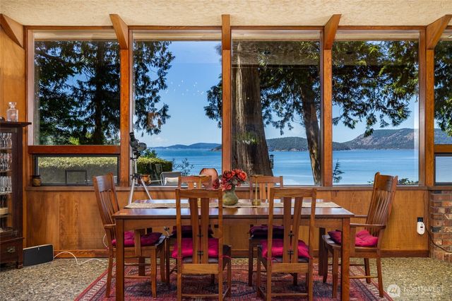 3559 Biz Point Road, Anacortes, WA 98221