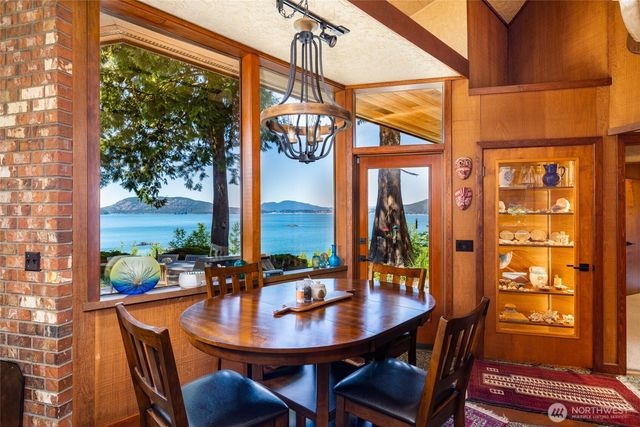 3559 Biz Point Road, Anacortes, WA 98221