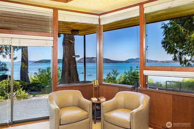 3559 Biz Point Road, Anacortes, WA 98221