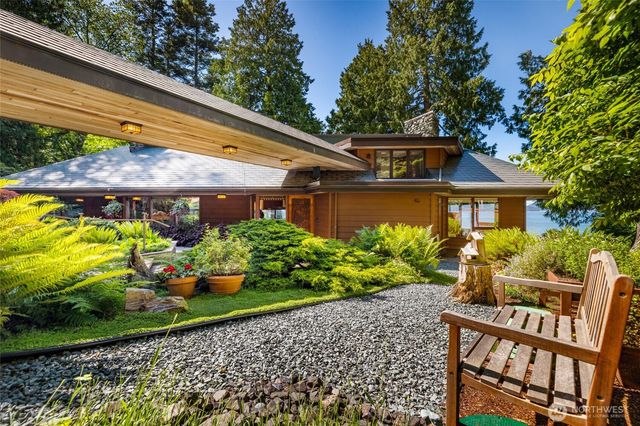 3559 Biz Point Road, Anacortes, WA 98221