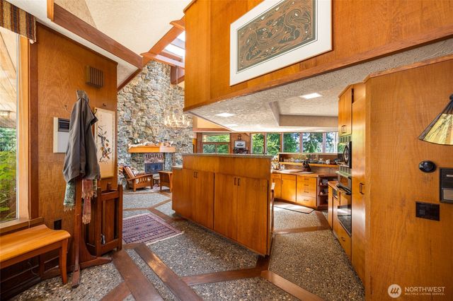 3559 Biz Point Road, Anacortes, WA 98221