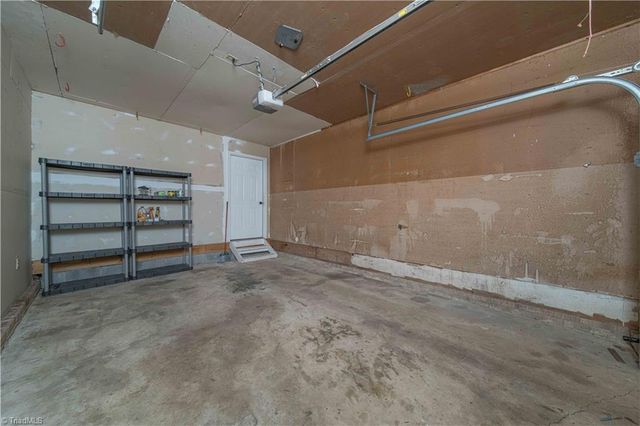 4330 Glenford Drive, Winston-salem, NC 27107