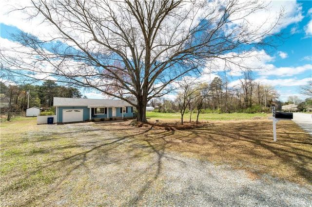 4330 Glenford Drive, Winston-salem, NC 27107