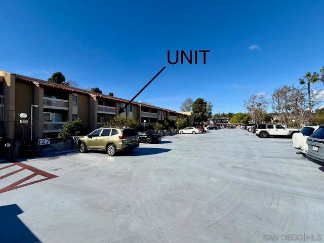 1885 Diamond St. 2-211, San Diego, CA 92109