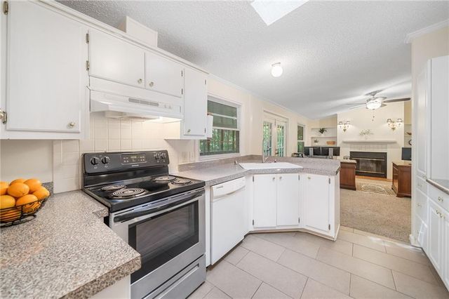 108 Overlook Trail, Dallas, GA 30132