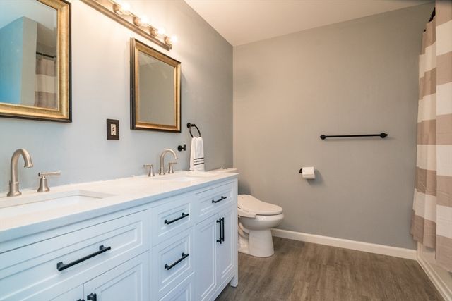 4 Phillips Place, Hadley, MA 01035