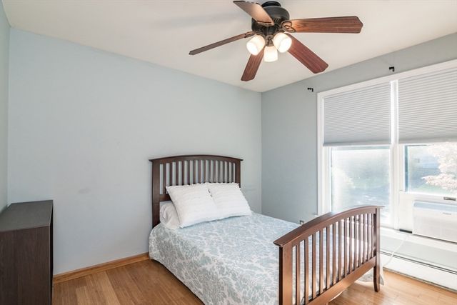 4 Phillips Place, Hadley, MA 01035