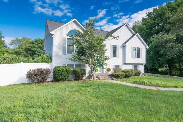 4 Phillips Place, Hadley, MA 01035