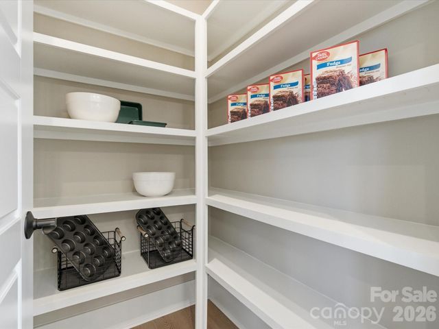 14018 Meera Lane, Charlotte, NC 28277