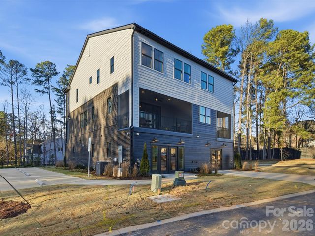 14018 Meera Lane, Charlotte, NC 28277