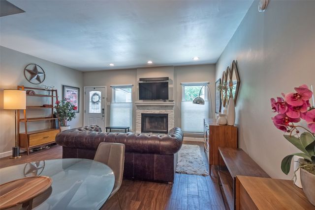 5701 Gaston Avenue 8, Dallas, TX 75214