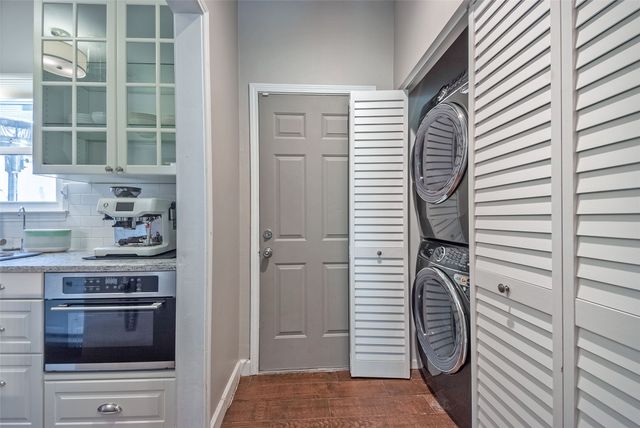 5701 Gaston Avenue 8, Dallas, TX 75214