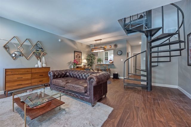 5701 Gaston Avenue 8, Dallas, TX 75214