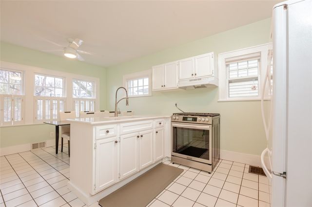 59 Armstrong Avenue, Irondequoit, NY 14617