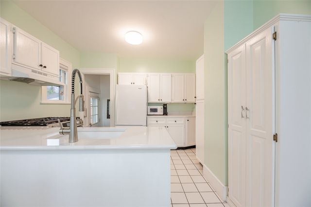 59 Armstrong Avenue, Irondequoit, NY 14617