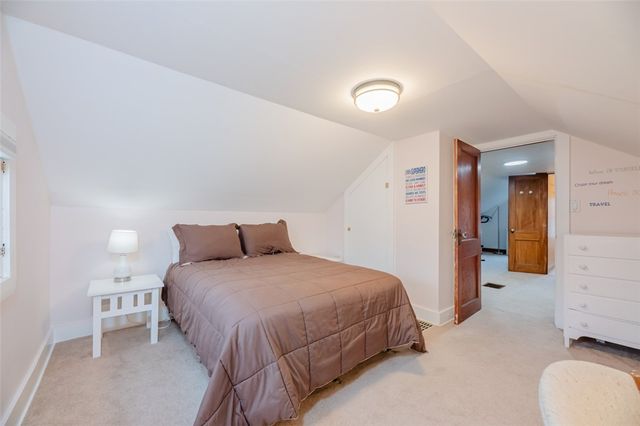 59 Armstrong Avenue, Irondequoit, NY 14617