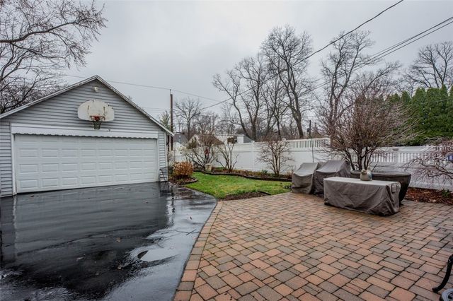 59 Armstrong Avenue, Irondequoit, NY 14617