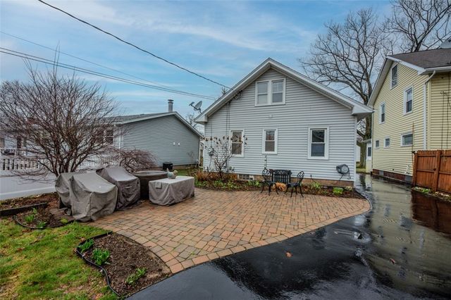 59 Armstrong Avenue, Irondequoit, NY 14617