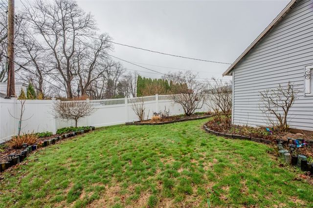 59 Armstrong Avenue, Irondequoit, NY 14617