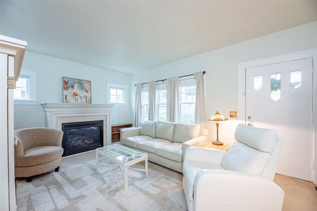 59 Armstrong Avenue, Irondequoit, NY 14617