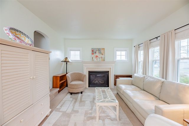 59 Armstrong Avenue, Irondequoit, NY 14617