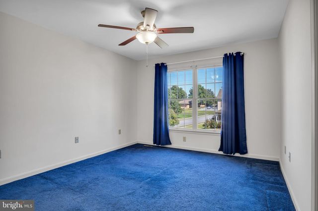 2191 CANTERBURY DR, Mechanicsburg, PA 17055