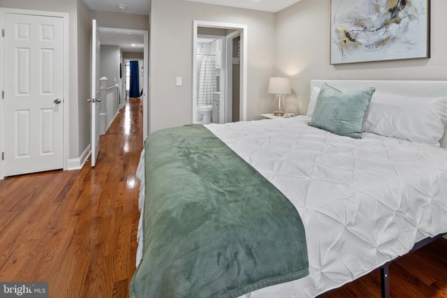 2202 E CHASE ST, Baltimore, MD 21213