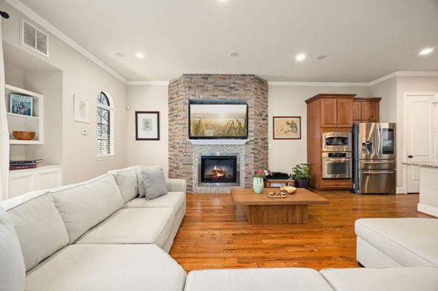 821 Lester Street, Houston, TX 77007