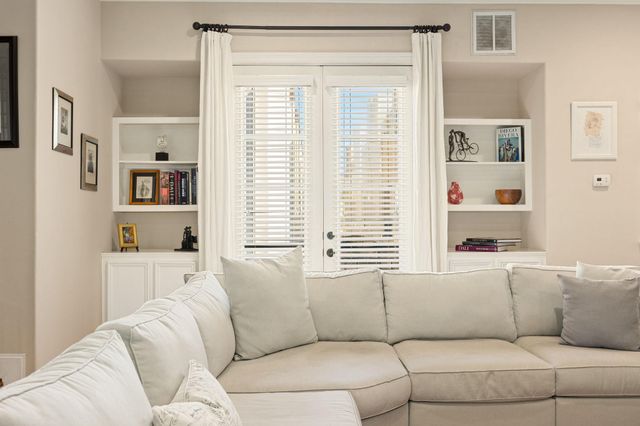 821 Lester Street, Houston, TX 77007