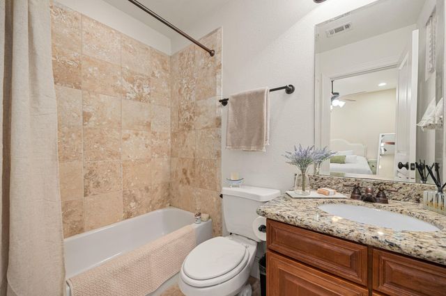 821 Lester Street, Houston, TX 77007