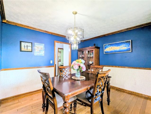 19 Towngate Road, Greece, NY 14626