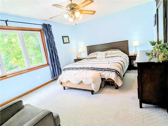 19 Towngate Road, Greece, NY 14626