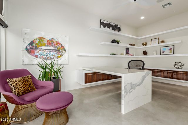 6636 N 48TH Street, Paradise Valley, AZ 85253