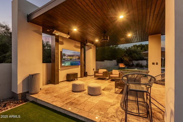 6636 N 48TH Street, Paradise Valley, AZ 85253