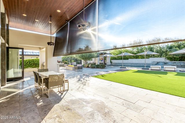 6636 N 48TH Street, Paradise Valley, AZ 85253