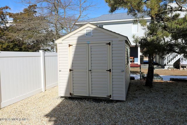 109 Ocean Avenue, Waretown, NJ 08758