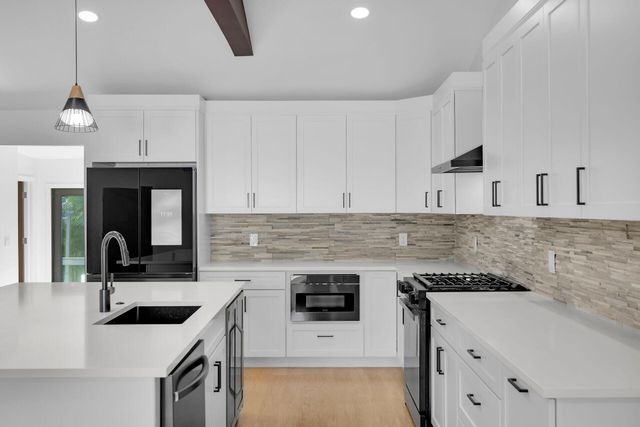 2800 Staples Avenue, Key West, FL 33040