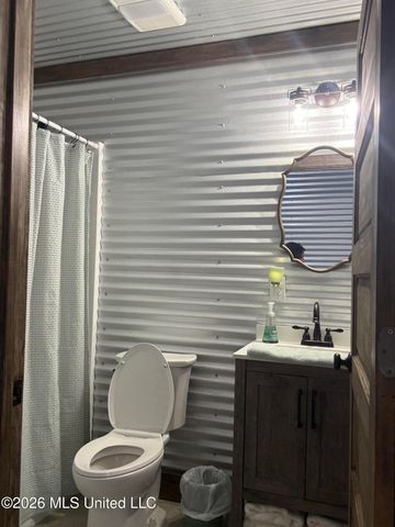 6157 S Railroad Avenue, Bay Saint Louis, MS 39520