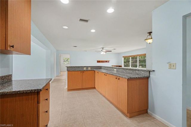 5791 Porpoise RD, Bokeelia, FL 33922