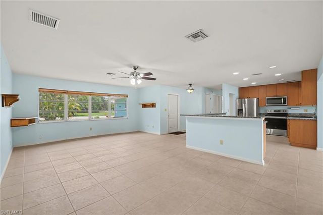 5791 Porpoise RD, Bokeelia, FL 33922