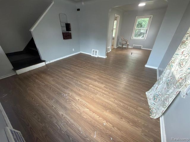 8837 Evergreen Avenue, Detroit, MI 48228