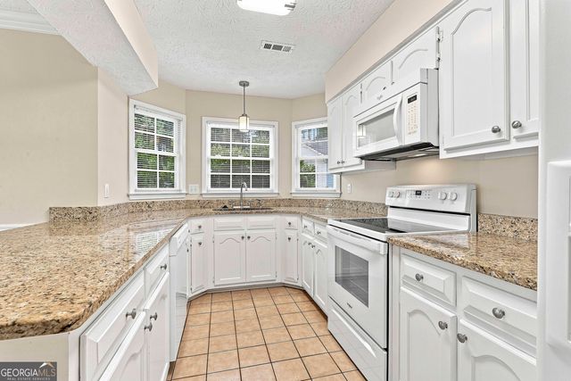128 Treillage Lane, Peachtree City, GA 30269
