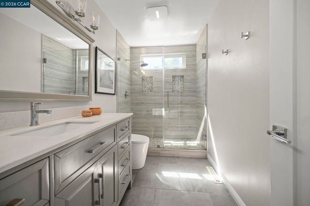 203 Virginia Cir, Martinez, CA 94553
